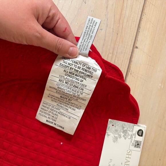 (4) Shabby Chic NWT Red Round Fabric Bow Design Placements Set of 4 - Picture 3 of 4